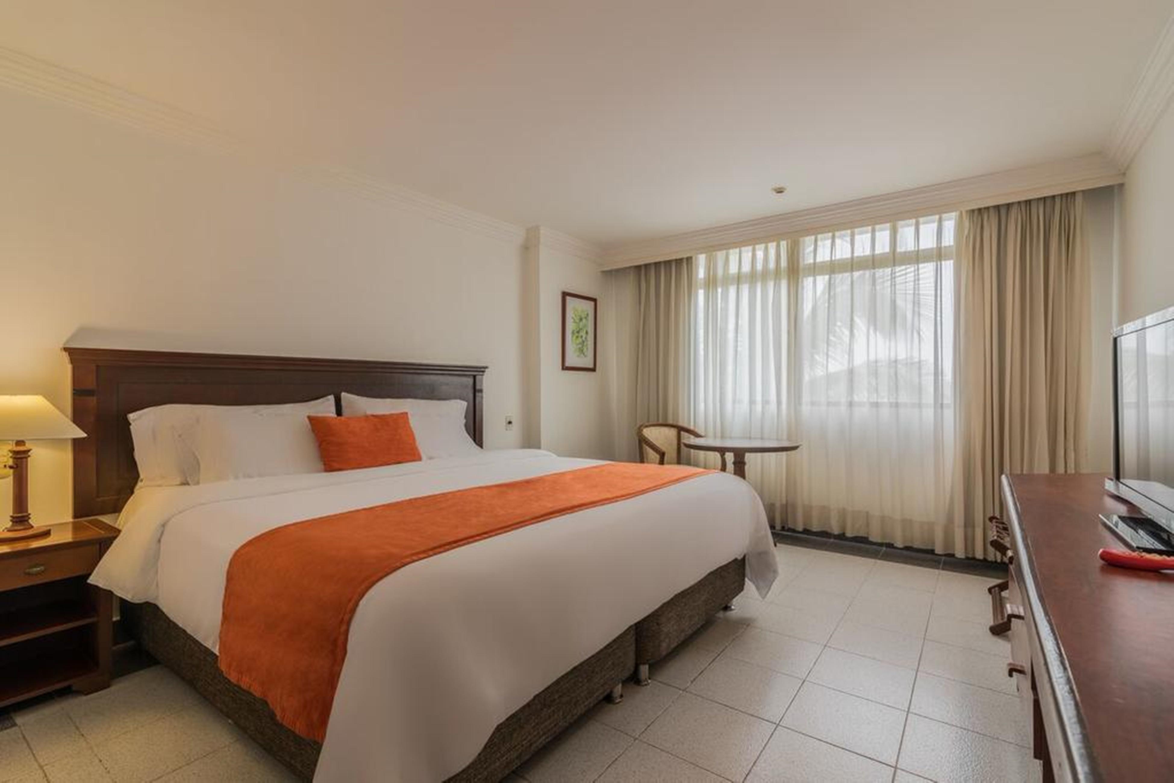 Hotel Faranda Express Puerta Del Sol Barranquilla, A Member Of Radisson Individuals Barranquilla  Exterior foto