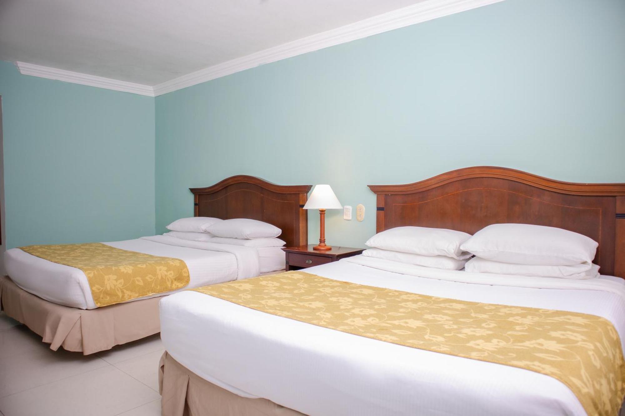 Hotel Faranda Express Puerta Del Sol Barranquilla, A Member Of Radisson Individuals Barranquilla  Exterior foto